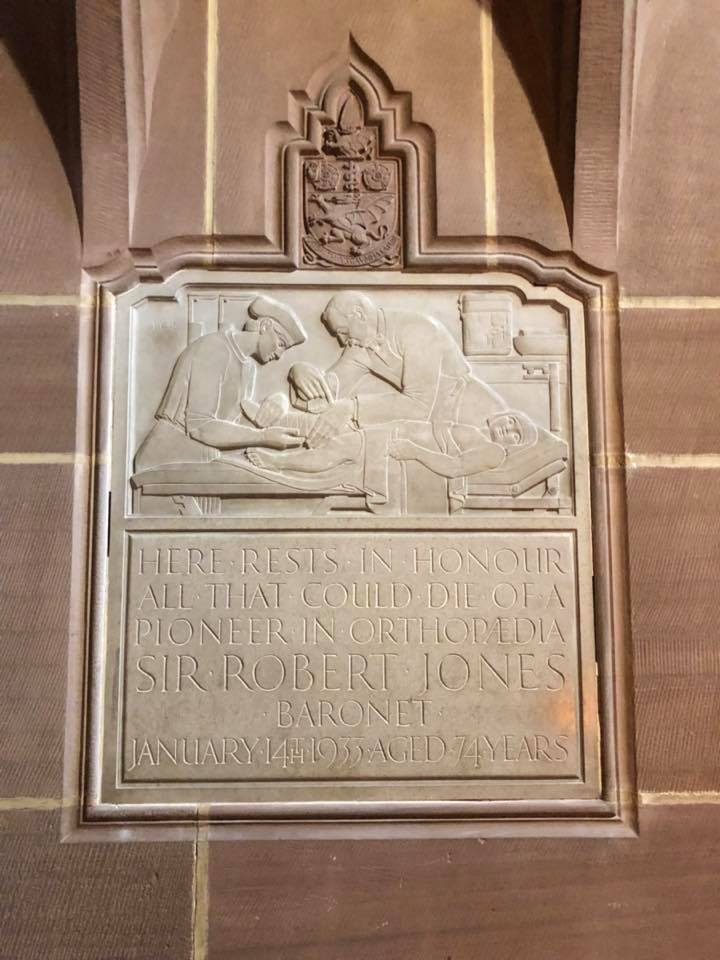 Sir Robert Jones' memorial, Liverpool, by Adrian Thomas (2).jpg